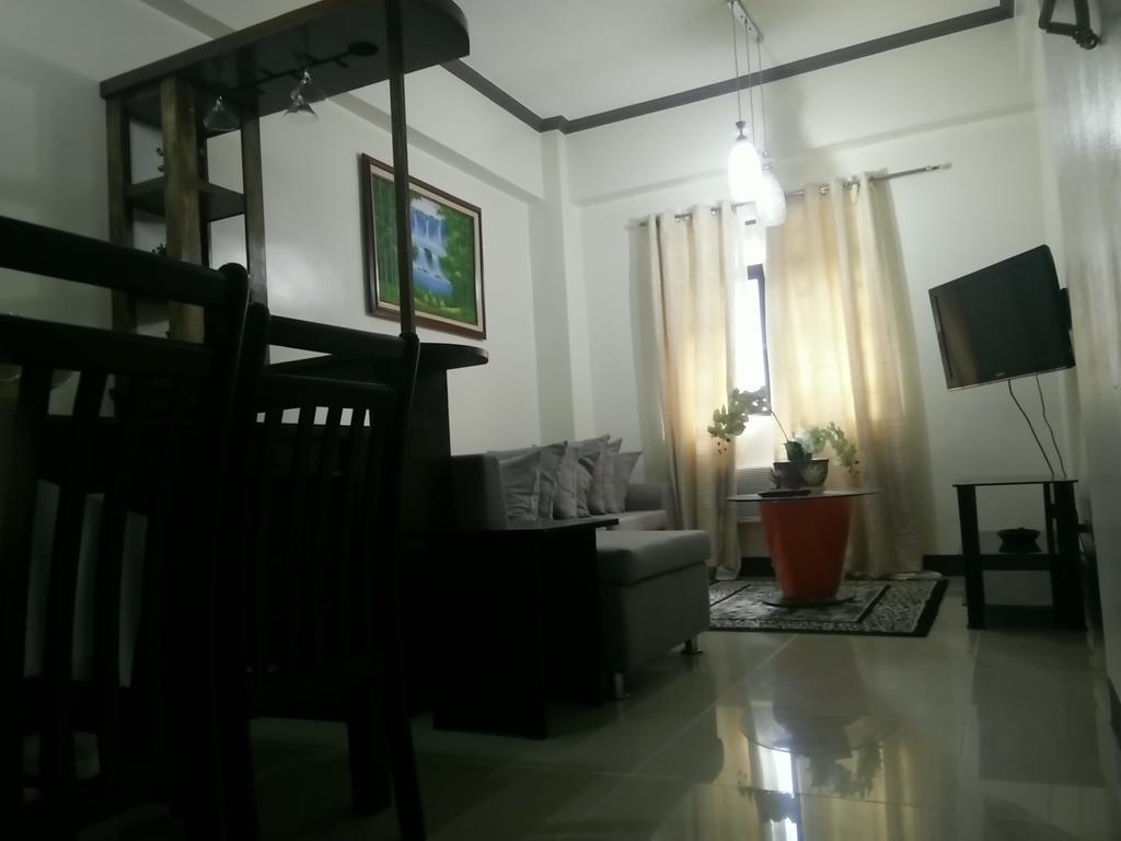 Palm Tree Genlex Condo Manila Exterior photo