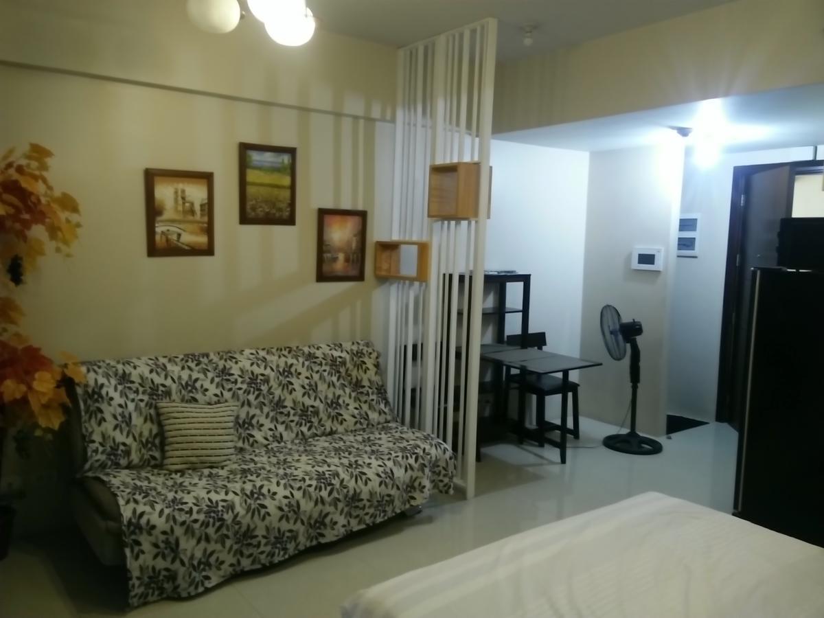Palm Tree Genlex Condo Manila Exterior photo