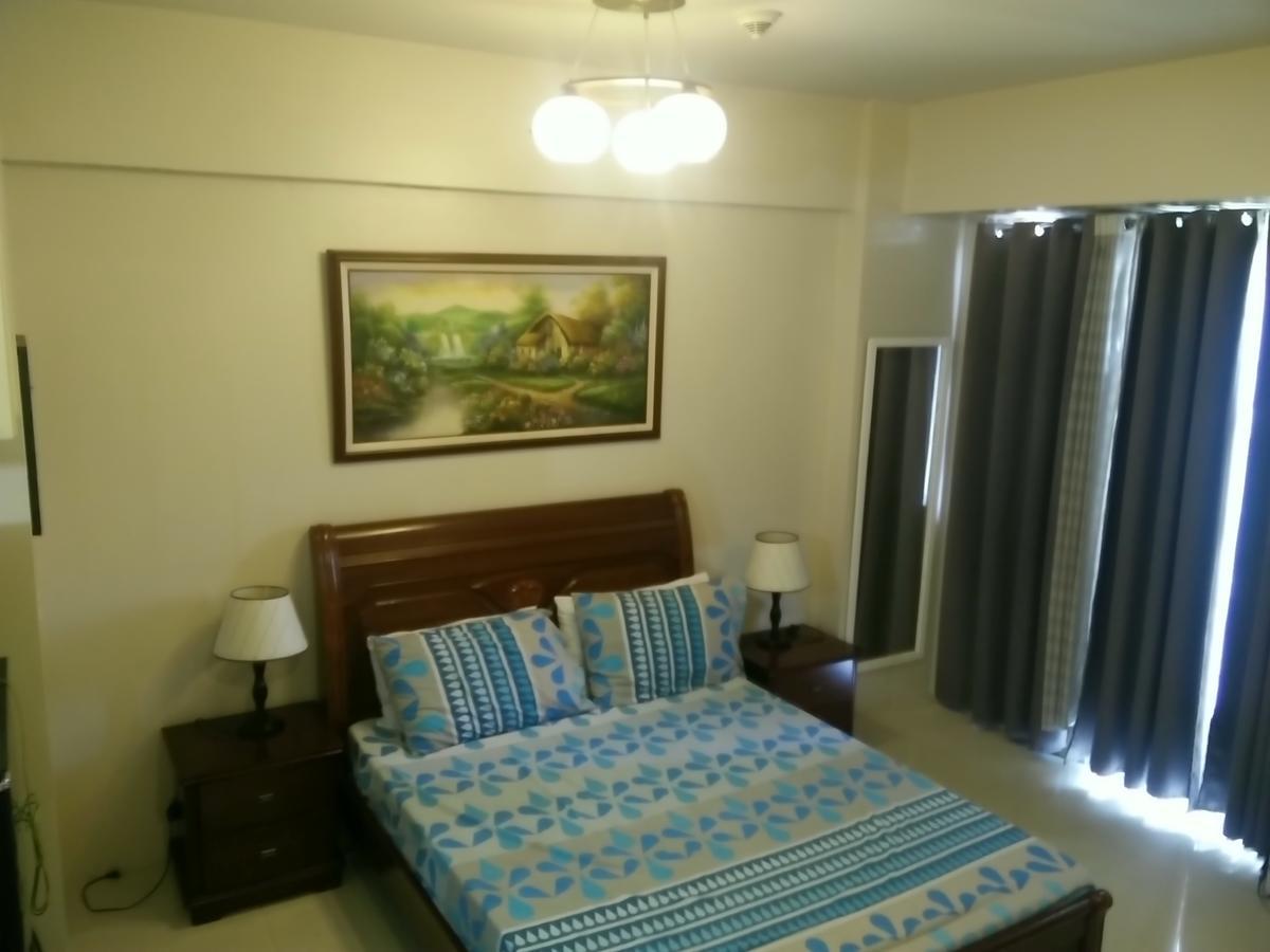 Palm Tree Genlex Condo Manila Exterior photo